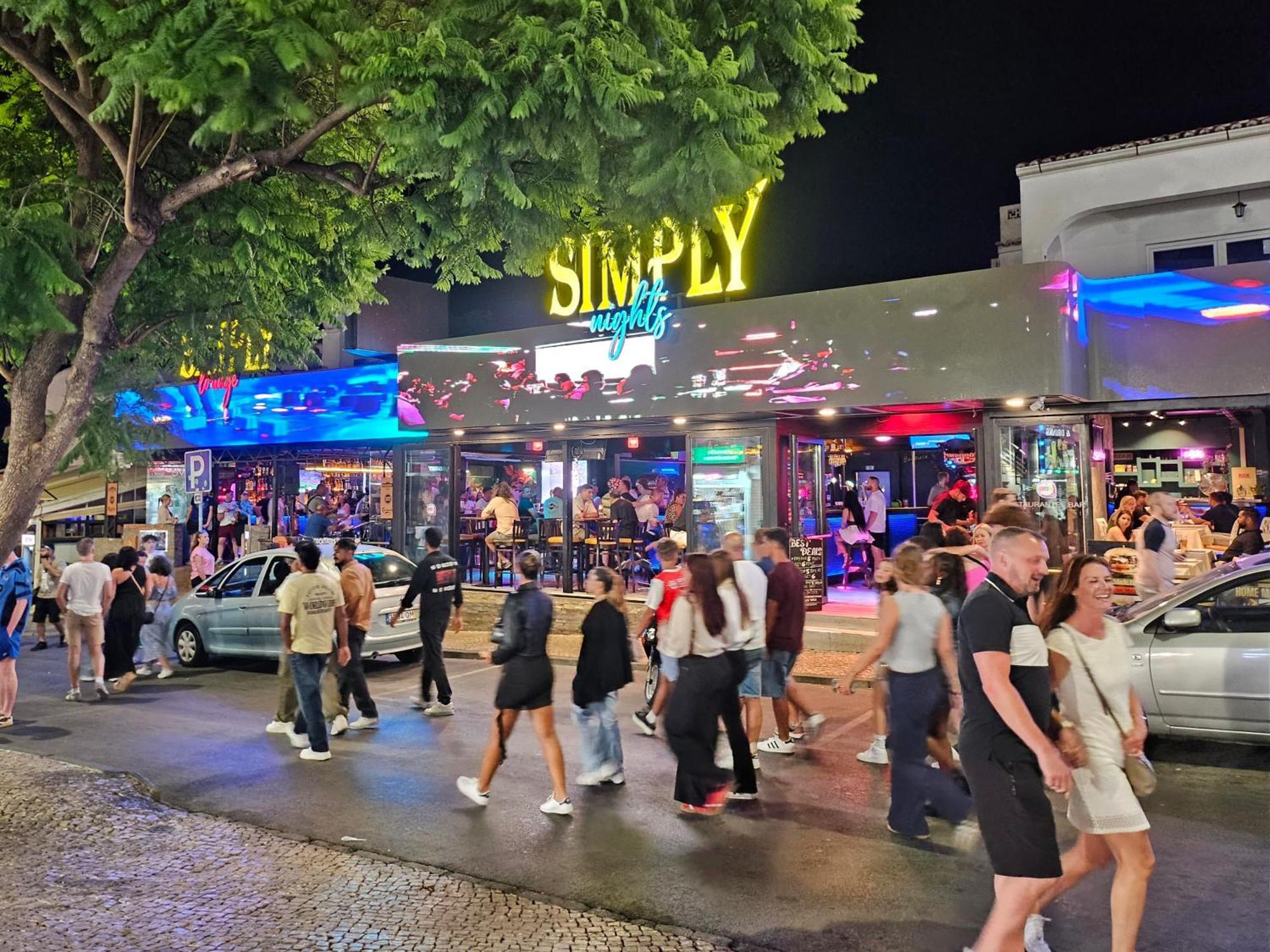 Casa Ramos Oura Strip Albufeira Exterior foto